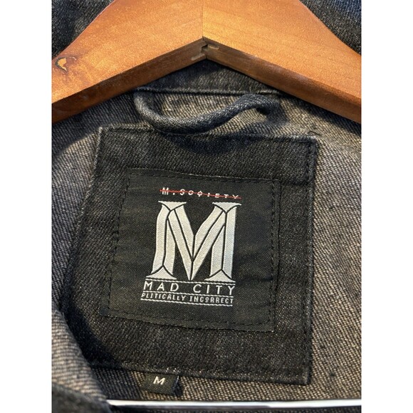 Washed Denim Distress Jean Jacket Men's Mad City Politically Incorrect sz M - Picture 5 of 12